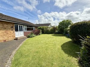 Photo 2- click for photo gallery